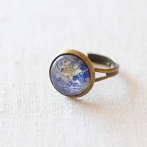 Planet Earth Ring