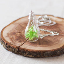 Green Moss Necklace